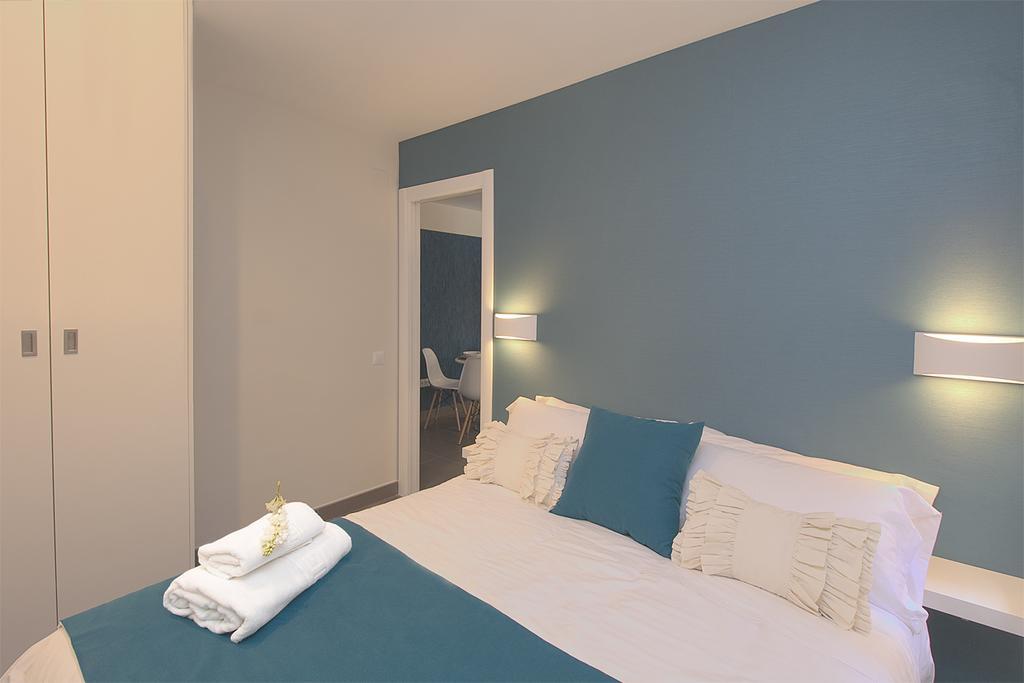 Apartamentos Malagueta Urban Beach Malaga Ngoại thất bức ảnh