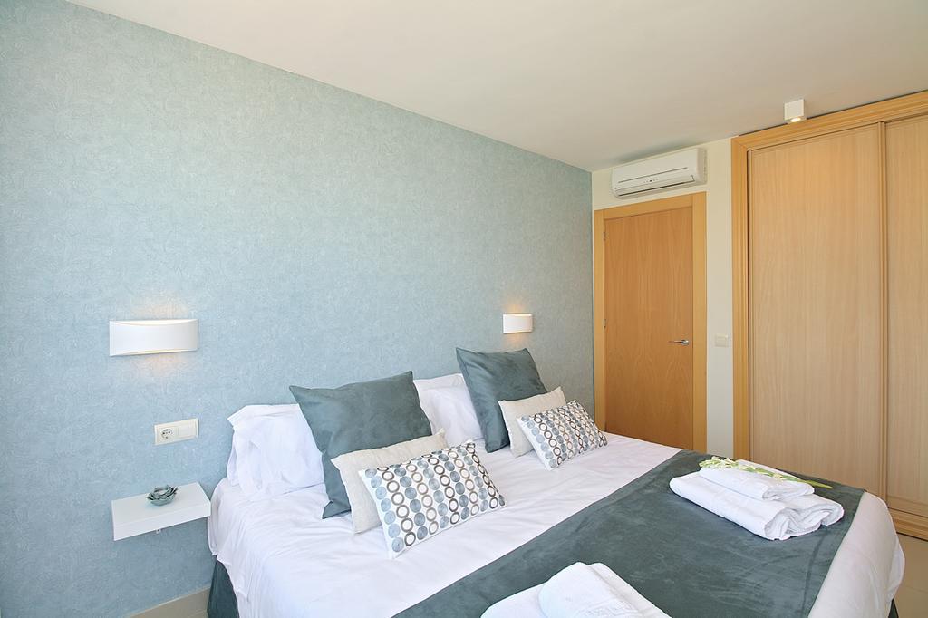 Apartamentos Malagueta Urban Beach Malaga Ngoại thất bức ảnh