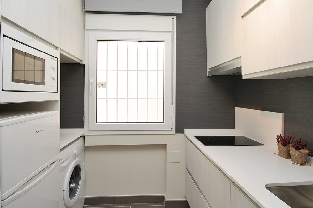 Apartamentos Malagueta Urban Beach Malaga Ngoại thất bức ảnh