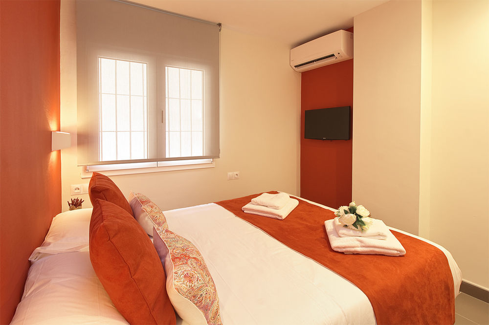 Apartamentos Malagueta Urban Beach Malaga Ngoại thất bức ảnh