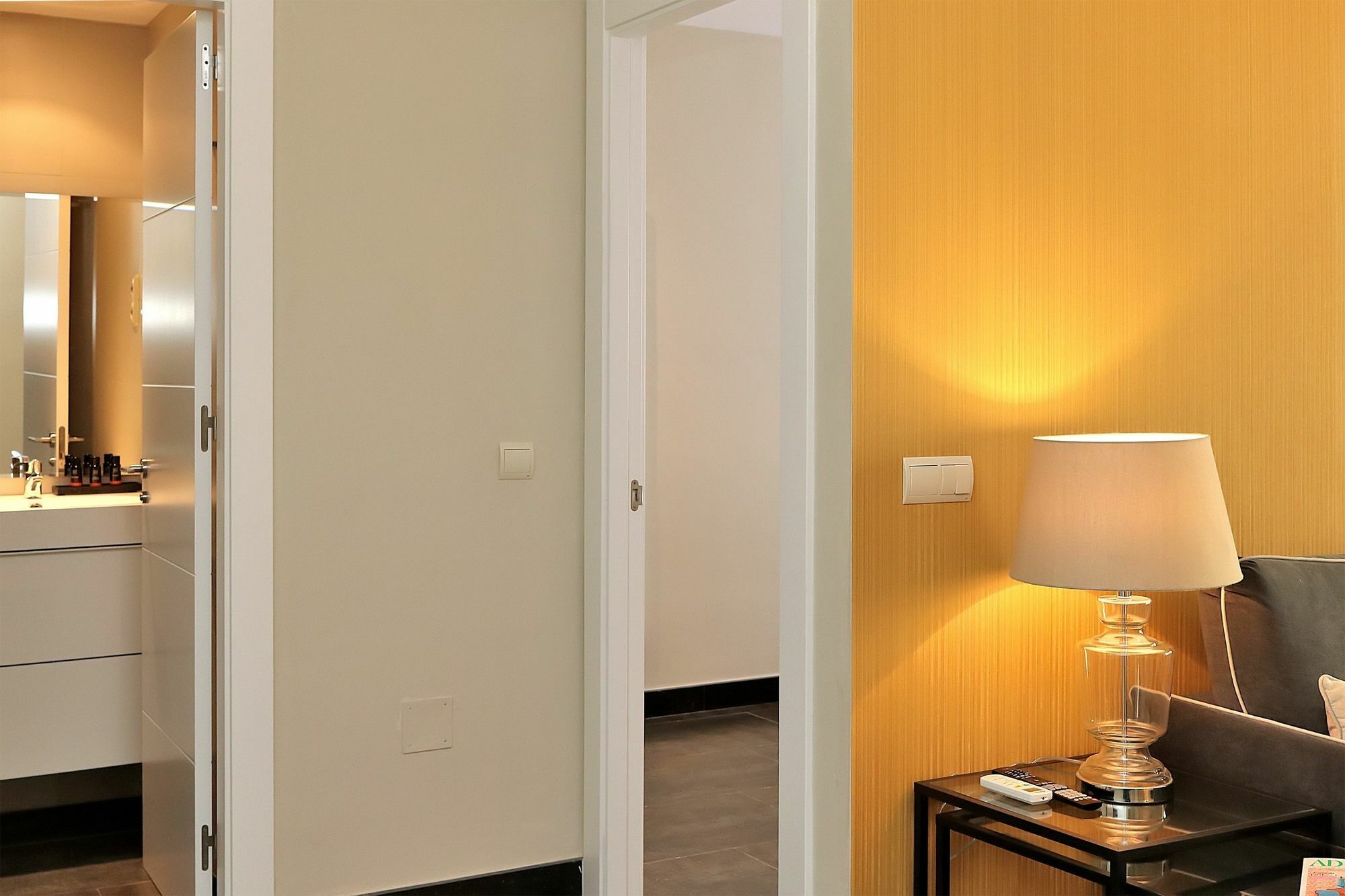 Apartamentos Malagueta Urban Beach Malaga Ngoại thất bức ảnh
