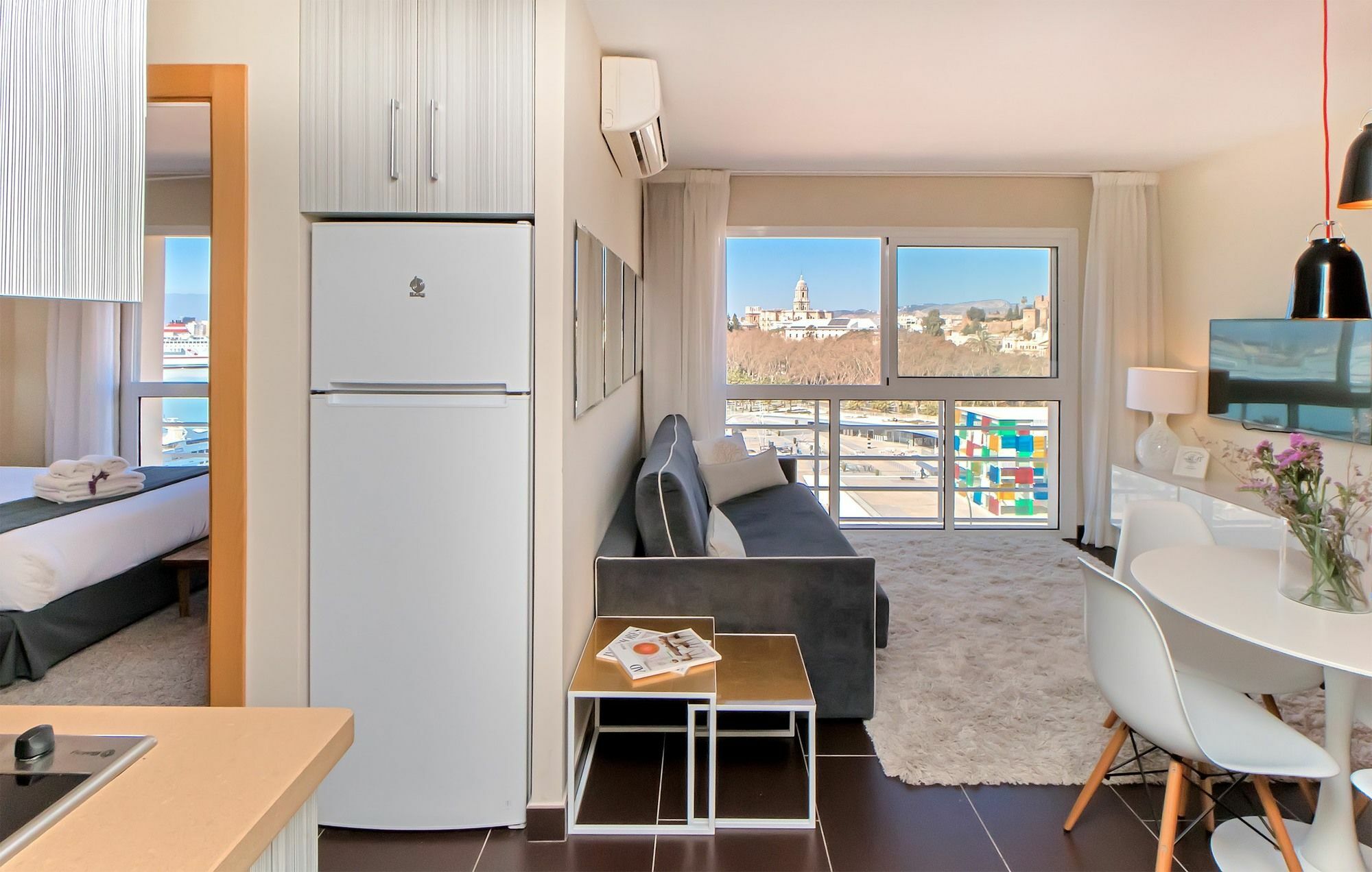 Apartamentos Malagueta Urban Beach Malaga Ngoại thất bức ảnh